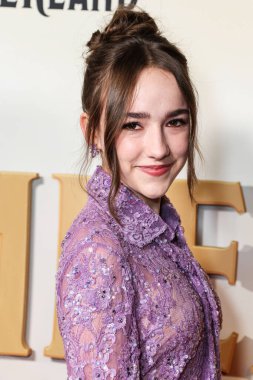 Amerikalı aktris Marlow Barkley, Netflix 'in' Slumberland 'in Los Angeles Premiere' ine 9 Kasım 2022 'de Westfield Century City' de düzenlenen AMC Century City 15 'e geldi.. 