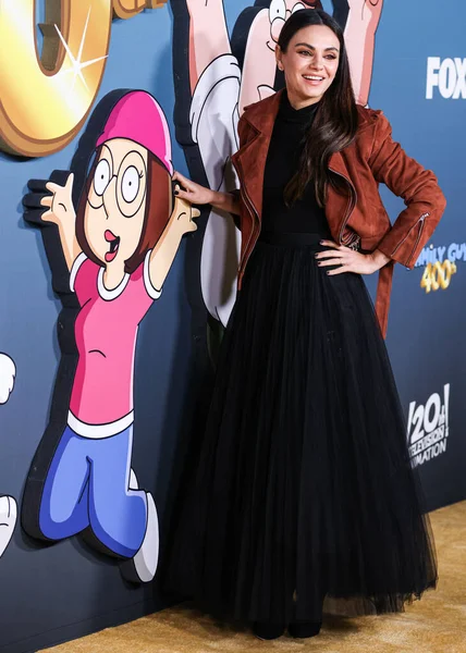 Amerikalı Aktris Mila Kunis Fox Family Guy 400 Bölüm Kutlamasına — Stok fotoğraf