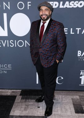 Variety 'de Kıdemli Ödüller Editörü Clayton Davis, 13 Kasım 2022' de Century City, Los Angeles, ABD 'de düzenlenen Fairmont Century Plaza Oteli' nde düzenlenen Latin Sinema ve Televizyonunun 2..