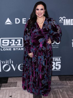 Amerikalı yazar Gloria Caldern Kellett (Gloria Calderon Kellett), 13 Kasım 2022 tarihinde Los Angeles, ABD 'deki Fairmont Century Plaza Oteli' nde düzenlenen Latin Sinema ve Televizyonunun Eleştirmenler Seçimi Dernekleri 2..