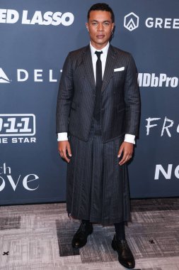 Porto Riko 'lu televizyon oyuncusu Ismael Cruz Crdova (Ismael Cruz Cordova), 13 Kasım 2022' de ABD 'nin Los Angeles kentindeki Fairmont Century Plaza Hotel' de düzenlenen Latin Sinema ve Televizyonunun Eleştirmen Seçimleri Dernekleri 2..