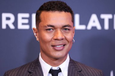 Porto Riko 'lu televizyon oyuncusu Ismael Cruz Crdova (Ismael Cruz Cordova), 13 Kasım 2022' de ABD 'nin Los Angeles kentindeki Fairmont Century Plaza Hotel' de düzenlenen Latin Sinema ve Televizyonunun Eleştirmen Seçimleri Dernekleri 2..