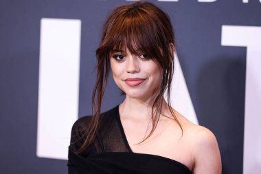 Amerikalı aktris Jenna Ortega, 13 Kasım 2022 'de Century City, Los Angeles, Kaliforniya, ABD' de düzenlenen Fairmont Century Plaza Oteli 'nde düzenlenen Latin Sinema ve Televizyonunun 2..