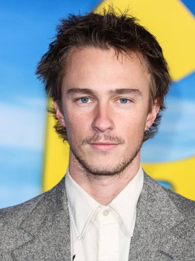 Drew Starkey, Netflix 'in 