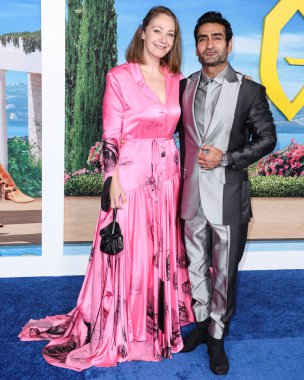 Emily V. Gordon ve Kumail Nanjiani, Netflix 'in 