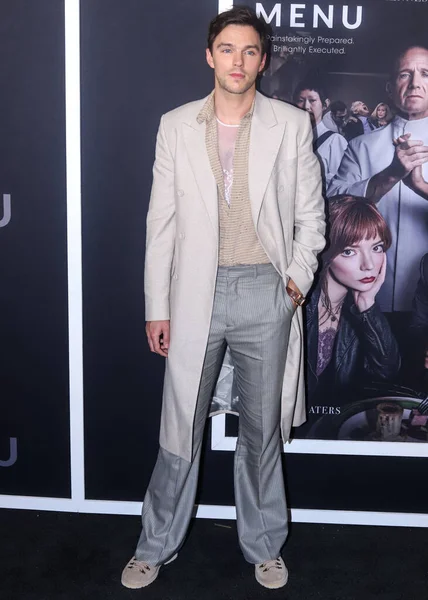 2022年11月14日 アメリカ ニューヨークのマンハッタンにあるAmcリンカーン スクエア13 シアターで開催されたサーチライト ピクチャーズ Menu のニューヨーク プレミアに英語俳優ニコラス ハントが登場 — ストック写真