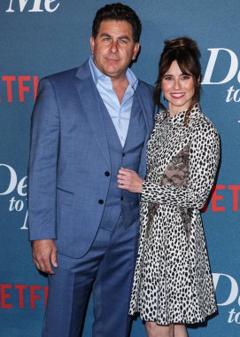 Film yönetmeni Steve Rodriguez ve partneri / Amerikalı aktris Linda Cardellini, Netflix 'in 