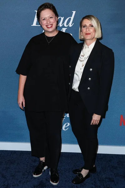 미국의 송라이터 칸투와 미국의 코미디언 여배우 프로듀서 펠드만은 2022 넷플릭스 — 스톡 사진