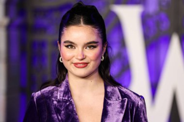 Amerikalı aktris Landry Bender, Netflix 'in 