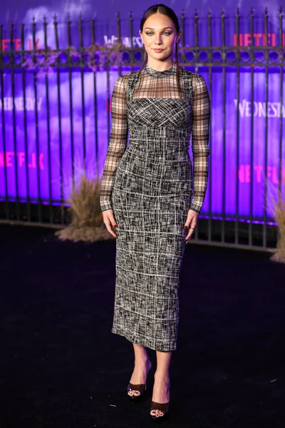Aktris Amerika Maddie Ziegler Datang World Premiere Netflix Wednesday Season — Stok Foto