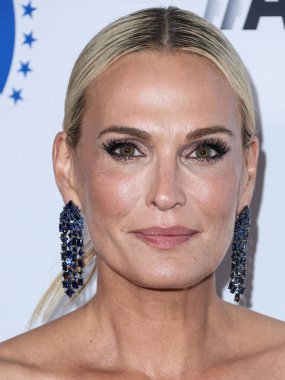 Amerikalı manken ve aktris Molly Sims, 17 Kasım 2022 'de Beverly Hills, Los Angeles, Kaliforniya' da düzenlenen ve Ryan Reynolds 'ı onurlandıran 36.. 