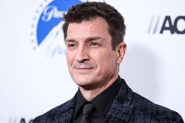 Kanadalı-Amerikalı aktör Nathan Fillion, 17 Kasım 2022 'de Beverly Hilton Oteli' nde düzenlenen 36. Yıllık Amerikan Sineması Ödülleri 'ne geldi..