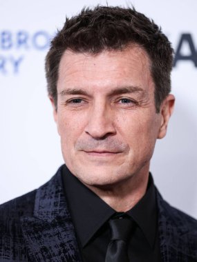 Kanadalı-Amerikalı aktör Nathan Fillion, 17 Kasım 2022 'de Beverly Hilton Oteli' nde düzenlenen 36. Yıllık Amerikan Sineması Ödülleri 'ne geldi..