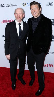 Ron Howard ve Jason Blum, 17 Kasım 2022 'de Beverly Hilton Oteli' nde düzenlenen 36. Geleneksel Amerikan Sineması Ödülleri 'ne geldiler..