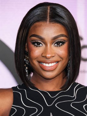 Coco Jones, 20 Kasım 2022 'de Los Angeles, Kaliforniya' da Microsoft Theater 'da düzenlenen 2022 Amerikan Müzik Ödülleri' ne (50..