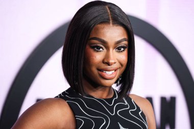 Coco Jones, 20 Kasım 2022 'de Los Angeles, Kaliforniya' da Microsoft Theater 'da düzenlenen 2022 Amerikan Müzik Ödülleri' ne (50..