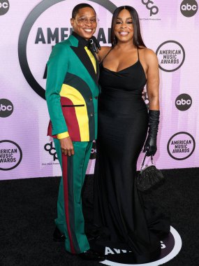 Jessica Betts ve eşi Niecy Nash Betts, 20 Kasım 2022 'de Los Angeles, Kaliforniya' da Microsoft Theater 'da düzenlenen 2022 Amerikan Müzik Ödülleri' ne (50.. 