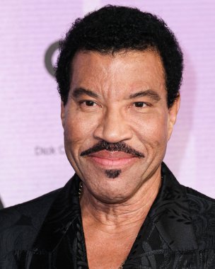 Lionel Richie, Los Angeles, Kaliforniya 'da 20 Kasım 2022 tarihinde Microsoft Theater' da düzenlenen 2022 Amerikan Müzik Ödülleri 'ne (50..