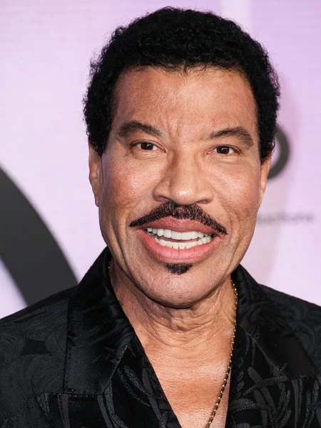 stock image Lionel Richie arrives at the 2022 American Music Awards (50th Annual American Music Awards) held at Microsoft Theater at L.A. Live on November 20, 2022 in Los Angeles, California, United States.