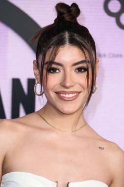 Sabrina Quesada, 20 Kasım 2022 'de Los Angeles, Kaliforniya' da Microsoft Theater 'da düzenlenen 2022 Amerikan Müzik Ödülleri' ne (50..