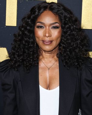 Angela Bassett, 20 Kasım 2022 'de Dodger Stadyumu' nda düzenlenen Dodger Stadyumu 'ndan Elton John Live' a ulaştı..