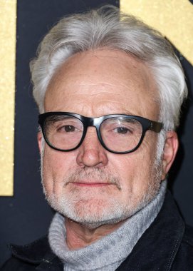 Bradley Whitford, 20 Kasım 2022 'de Dodger Stadyumu' nda düzenlenen Sarı Tuğla Yolu Gösterisinden Elveda adlı Disney + 's Elton John Live' a ulaştı..
