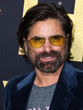 John Stamos, 20 Kasım 2022 tarihinde Dodger Stadyumu 'nda düzenlenen Dodger Stadyumu' ndan Elton John Live 'a ulaştı..