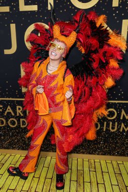 JoJo Siwa, 20 Kasım 2022 tarihinde Dodger Stadyumu 'nda düzenlenen Dodger Stadyumundan Elton John Live' a ulaştı..