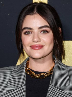 Lucy Hale, Disney + 's' Elton John Live: Dodger Stadyumundan Elveda 'Sarı Tuğla Yolu Yarışması' na 20 Kasım 2022 'de Elysian Park, Los Angeles, ABD.