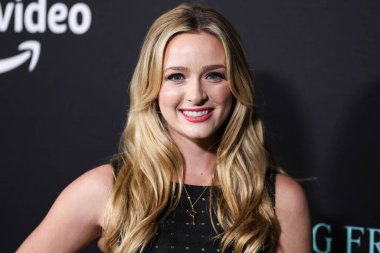 Amerikalı aktris ve eski güzellik kraliçesi Greer Grammer, 29 Kasım 2022 'de Century City, Los Angeles' ta bulunan AMC Century City 15 'te düzenlenen Amazon Prime Video' nun Los Angeles galasına geldi.
