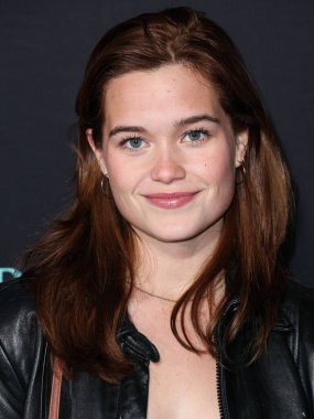 Sarah Catherine Hook, 29 Kasım 2022 'de Westfield Century City' deki AMC Century City 'de düzenlenen Amazon Prime Video' nun 