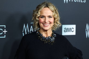 Amerikalı aktris Melora Hardin, 7 Aralık 2022 'de Hollywood, Los Angeles, Kaliforniya, ABD' deki Harmony Gold Tiyatrosu 'nda düzenlenen AMC Networks' Anne Rice 'ın Mayfair Cadıları' nın Los Angeles prömiyerine geldi.. 