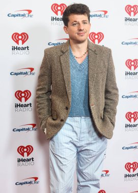 Amerikalı şarkıcı ve söz yazarı Charlie Puth, 9 Aralık 2022 'de Madison Square Garden' da düzenlenen iHeartRadio Z100 New York Jingle Ball 'a geldi.. 
