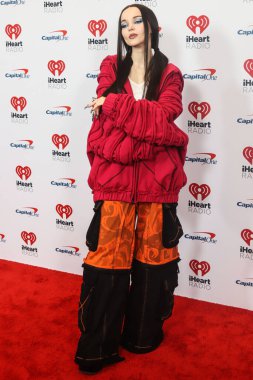 Amerikalı şarkıcı ve aktris Dove Cameron, 9 Aralık 2022 'de Madison Square Garden' da düzenlenen iHeartRadio Z100 New York Jingle Ball 'a geldi.. 