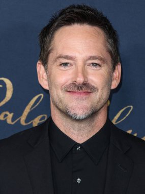 Amerikalı yönetmen, senarist, yapımcı ve aktör Scott Cooper, 14 Aralık 2022 'de Los Angeles, Kaliforniya, ABD' deki Los Angeles 'ta bulunan Amerikan Tiyatro Kompleksi Yönetmenleri Birliği' nde düzenlenen Netflix 'in' The Pale Blue Eye 'adlı filminin Los Angeles galasına geldi.