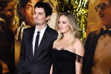 Damien Chazelle ve Olivia Hamilton, 15 Aralık 2022 'de ABD' nin Kaliforniya eyaletinin Los Angeles kentinde bulunan Akademi Sinema Müzesi 'nde düzenlenen Paramount Pictures' Babylon 'un Küresel Galası' na geldiler.. 