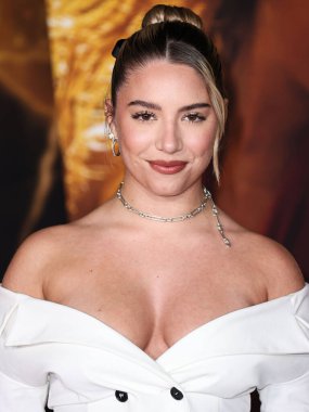 Mackenzie Ziegler, Paramount Pictures 'Babylon' un 15 Aralık 2022 'de ABD' nin Kaliforniya eyaletinin Los Angeles kentinde bulunan Akademi Film Müzesi 'ndeki Küresel Prömiyer gösterimine geldi.. 