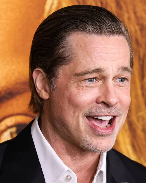 stock image American actor Brad Pitt wearing Tom Ford arrives at the Global Premiere Screening Of Paramount Pictures 'Babylon' held at the Academy Museum of Motion Pictures on December 15, 2022 in Los Angeles, California, United States.