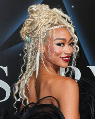Amerikalı aktris Tati Gabrielle, 17 Aralık 2022 'de Beverly Hilton Hotel' de düzenlenen Karakter Medya tarafından sunulan 20. Geleneksel Unutulmaz Asya Amerikan Ödülleri 'ne geliyor.. 