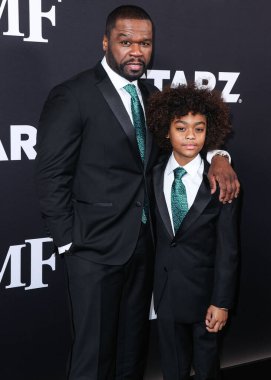 Amerikalı rapçi, aktör ve işadamı 50 Cent (Curtis James Jackson III) ve oğlu Sire Jackson, STARZ 'ın' BMF '(Black Mafia Family) sezonunun Los Angeles Premiere' ine 5 Ocak 2023 'te ABD' nin Los Angeles kentinde düzenlenen TCL Çin Tiyatrosu IMAX 'e geldiler..