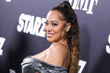 Amerikan televizyon karakteri ve aktris La La Anthony (Alani Nicole Anthony), STARZ 'ın' BMF '(Siyah Mafya Ailesi) ikinci sezonunun Los Angeles' taki galasına 5 Ocak 2023 'te Hollywood, Los Angeles, ABD' deki TCL Çin Tiyatrosu IMAX 'te geldi.