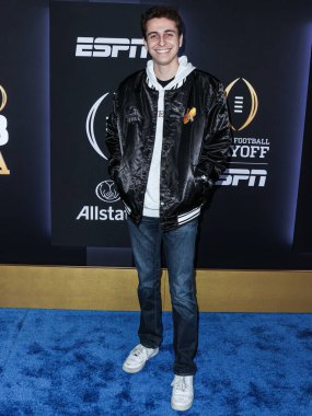 Gabe Erwin, 7 Ocak 2023 'te Los Angeles, Kaliforniya, ABD' de düzenlenen The Majestic Downtown 2023 playoff etkinliğinde ESPN ve CFP 'nin Allstate Party' sine geldi.. 