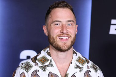 Amerikalı şarkıcı, söz yazarı ve müzik yapımcısı Mike Posner, 7 Ocak 2023 tarihinde Los Angeles, Kaliforniya, ABD 'de The Majestic Downtown' da düzenlenen Playoff etkinliğinde ESPN ve CFP 'nin Allstate Party' sine geldi..