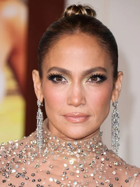 Jennifer Lopez Wearing Valentino Sheer Dress Arrives Los Angeles Premiere — Foto de Stock