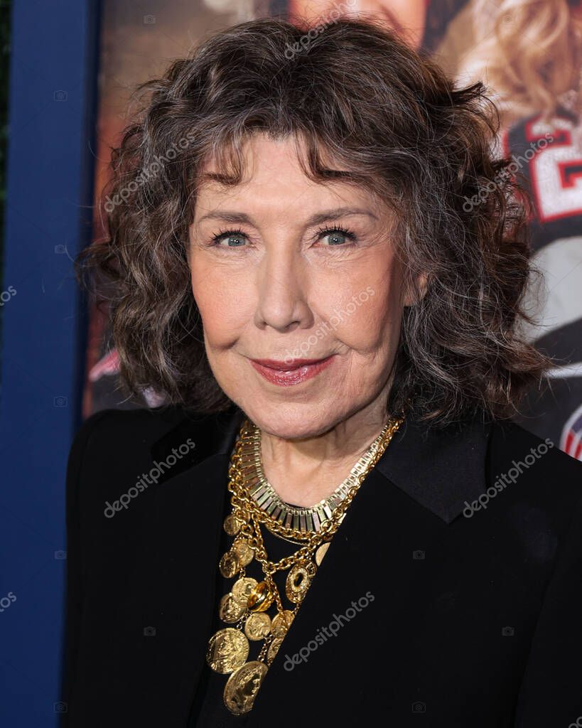 American actress Lily Tomlin arrives at the Los Angeles Premiere