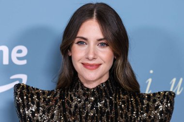 Balmain giyen Amerikalı aktris Alison Brie, 1 Şubat 2023 'te Culver Tiyatrosu' nda düzenlenen Amazon Prime Video 'nun Los Angeles Premiere of Amazon Prime' ın 