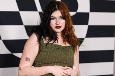 GAYLE, 2 Şubat 2023 'te Hollywood Atletizm Kulübü' nde düzenlenen Warner Music Group Pre-Grammy Partisi 2023 'e geldi.. 