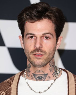 Amerikalı şarkıcı Jesse Rutherford, 2 Şubat 2023 'te Hollywood Atletizm Kulübü' nde düzenlenen Warner Music Group Pre-Grammy Partisi 2023 'e geldi.. 