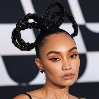 İngiliz şarkıcı, aktris ve söz yazarı Leigh-Anne Pinnock, 2 Şubat 2023 'te Hollywood Atletizm Kulübü' nde düzenlenen Warner Music Group Pre-Grammy Partisi 2023 'e geldi.. 