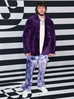 Murda Beatz (Shane Lindstrom), 2 Şubat 2023 'te Hollywood Atletizm Kulübü' nde düzenlenen Warner Music Group Pre-Grammy Partisi 2023 'e geldi.. 